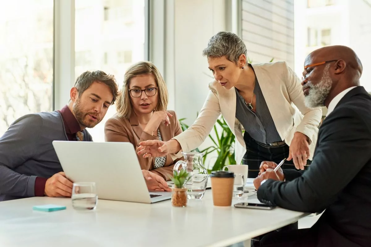 What Are The 6 Roles Of A Business?